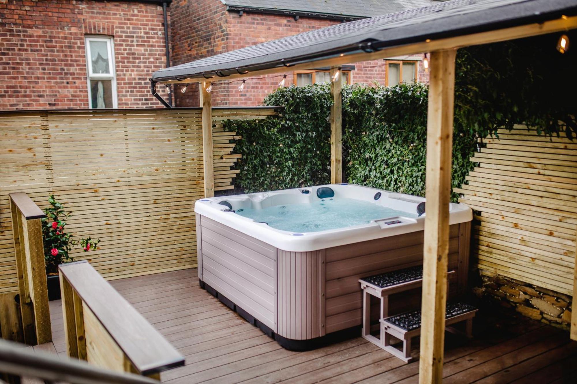 Modern Central Luxury Home With Hot Tub Sauna 11Ppl Sheffield Exterior photo